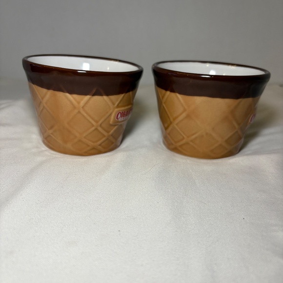 2014 Lot of 2 Ceramic Cold Stone Creamery Waffle Cone Ice Cream Cup Dish Bowl - Picture 4 of 7
